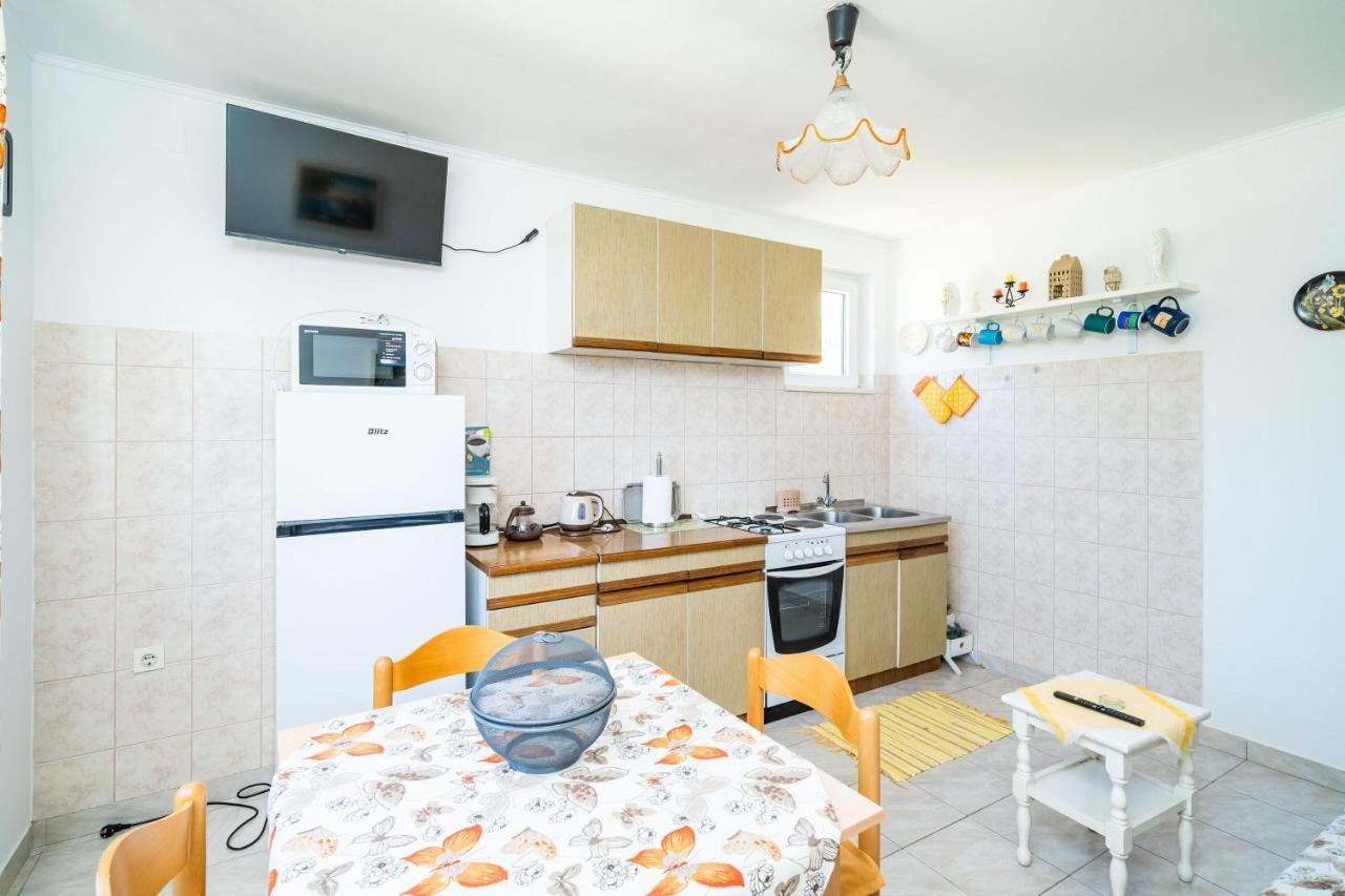 Apartment Laurel Leaf Lovorno Eksteriør bilde